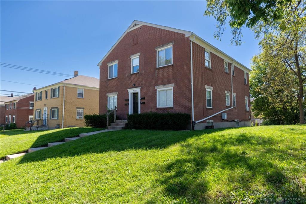 1588 Glenbeck D Property Photo 2