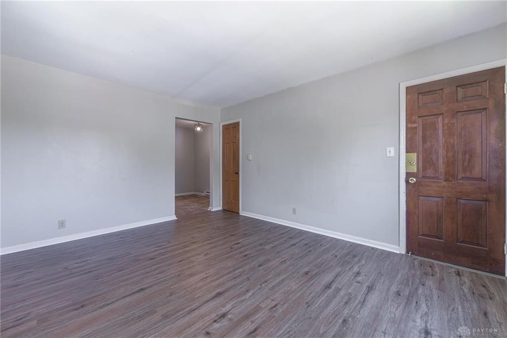1588 Glenbeck D Property Photo 4