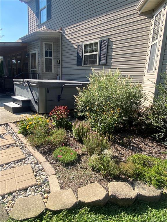 538 Tara Property Photo 61