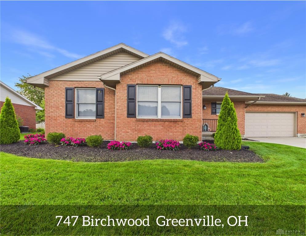 747 Birchwood