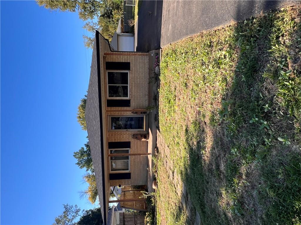 2431 Guernsey Dell