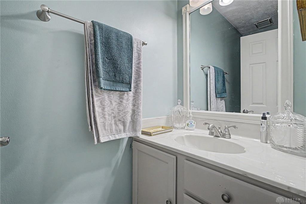 755 Hidden Property Photo 16
