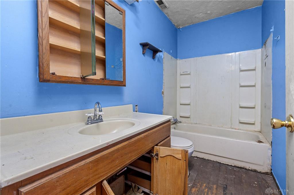 456 Waddell Property Photo 12