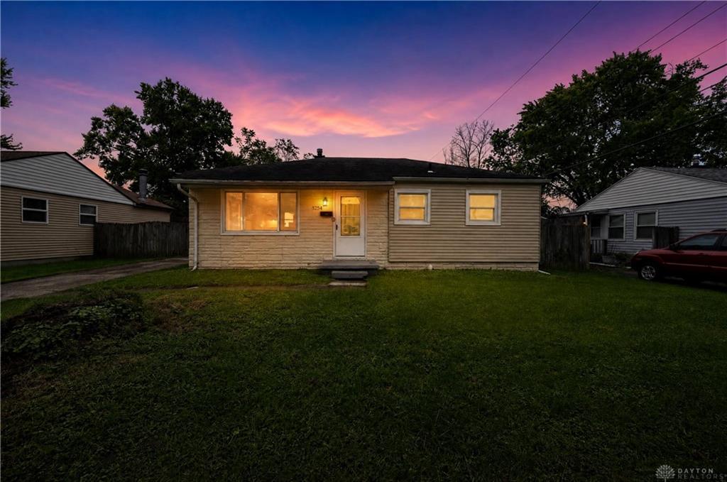 5254 Ferngrove Property Photo 1