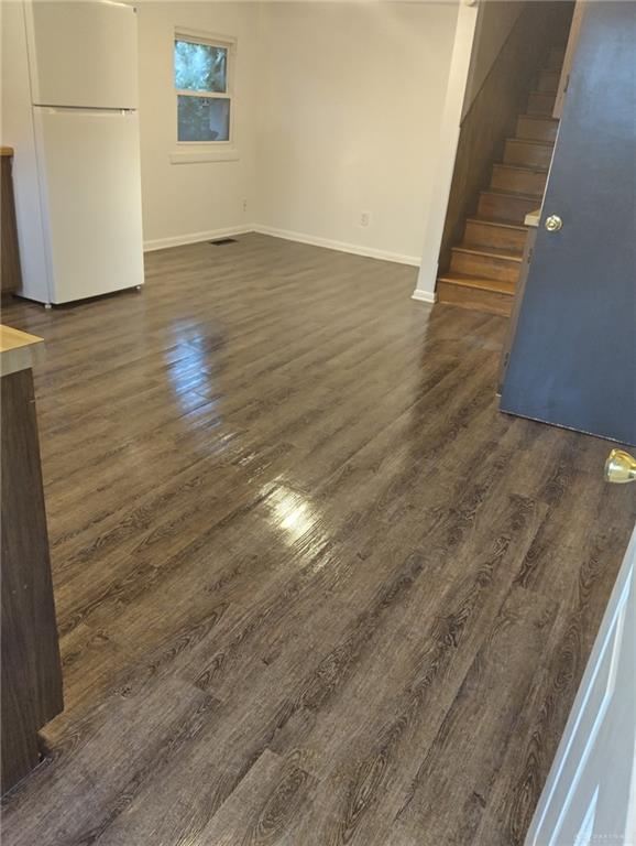 121 Powell Property Photo 4