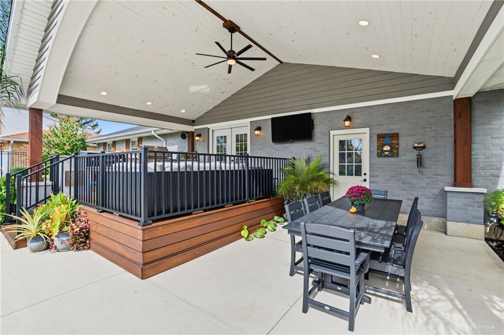 115 Mound Property Photo 58