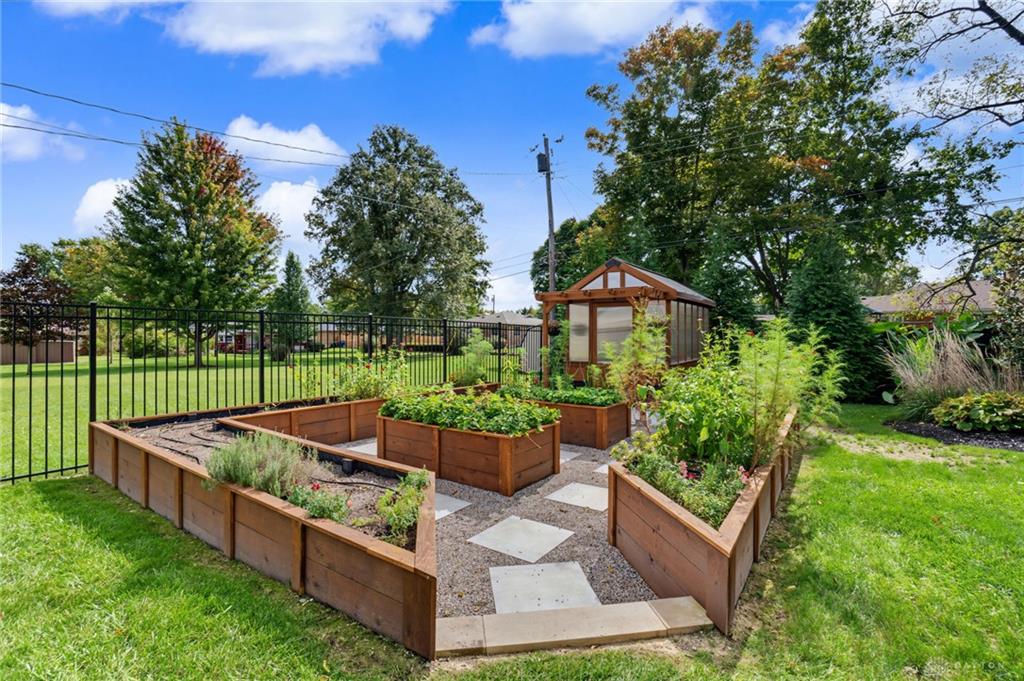 115 Mound Property Photo 67