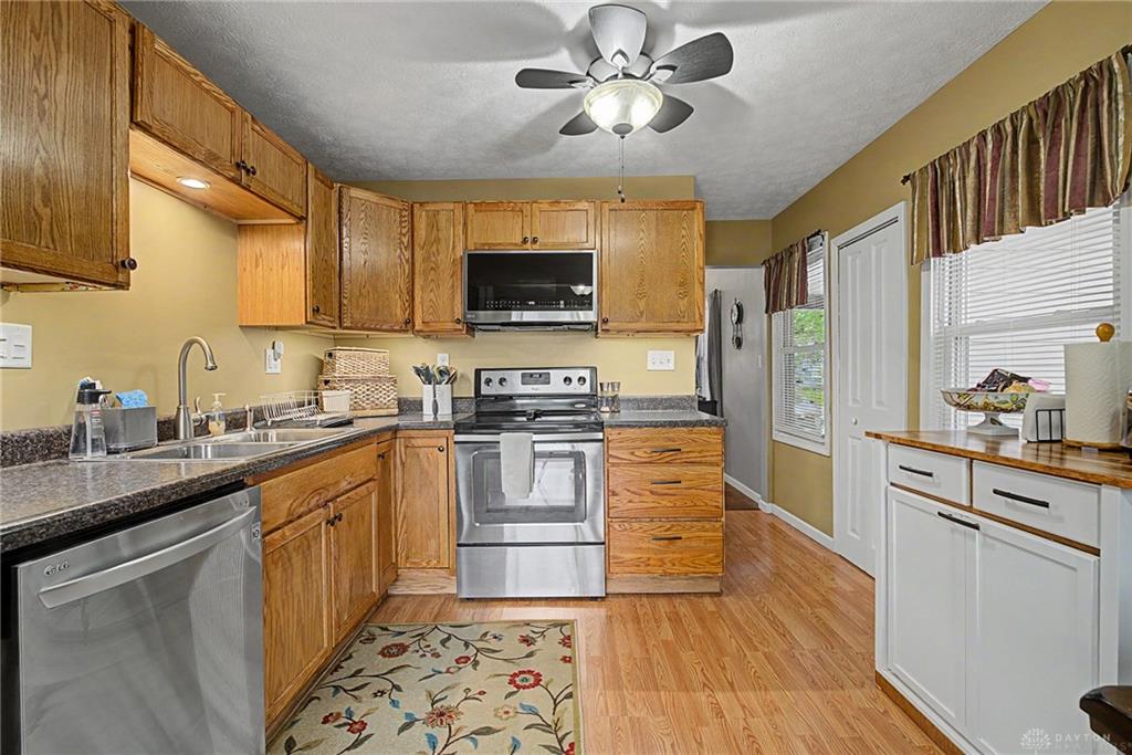 4306 Blue Rock Property Photo 17