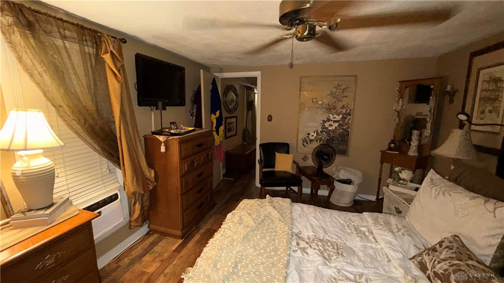 238 Hall Property Photo 9