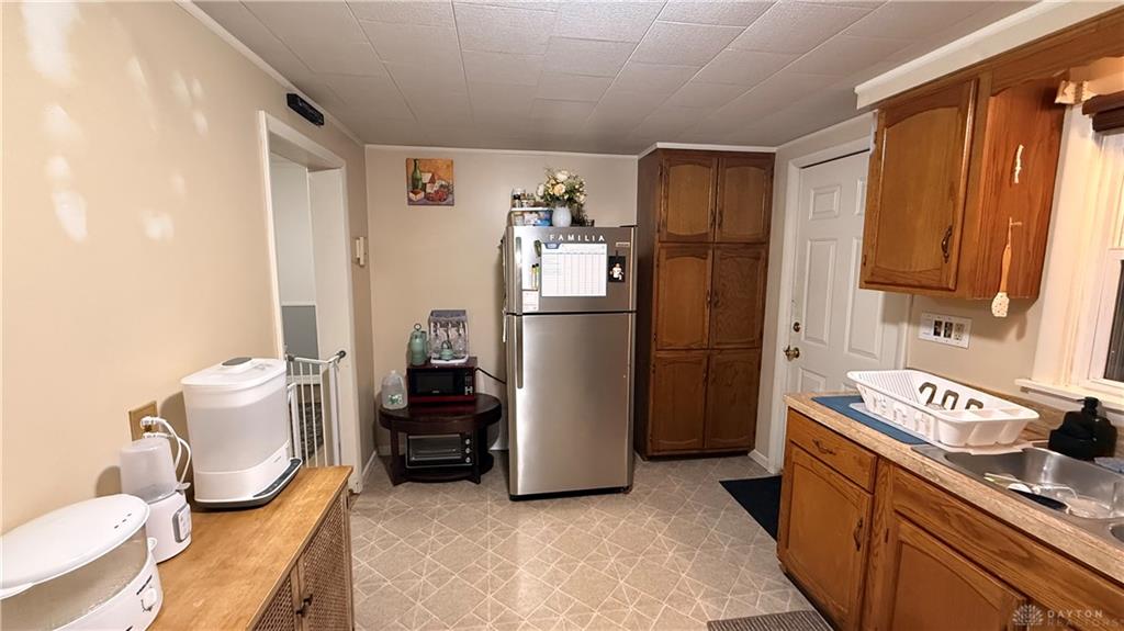 238 Hall Property Photo 12