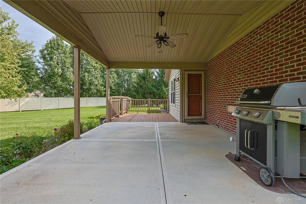 5984 Tyler Point Property Photo 32
