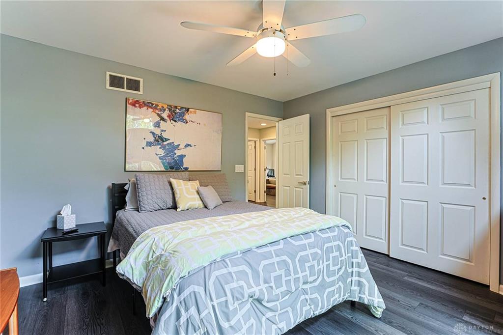 5748 Golf Crest Property Photo 28