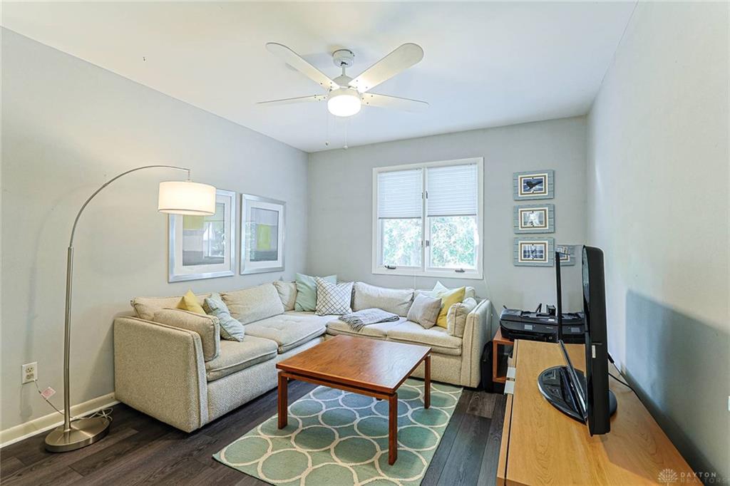 5748 Golf Crest Property Photo 29