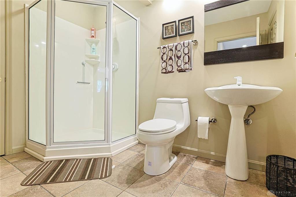 5748 Golf Crest Property Photo 41