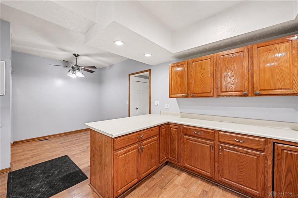 2411 Troy Property Photo 9