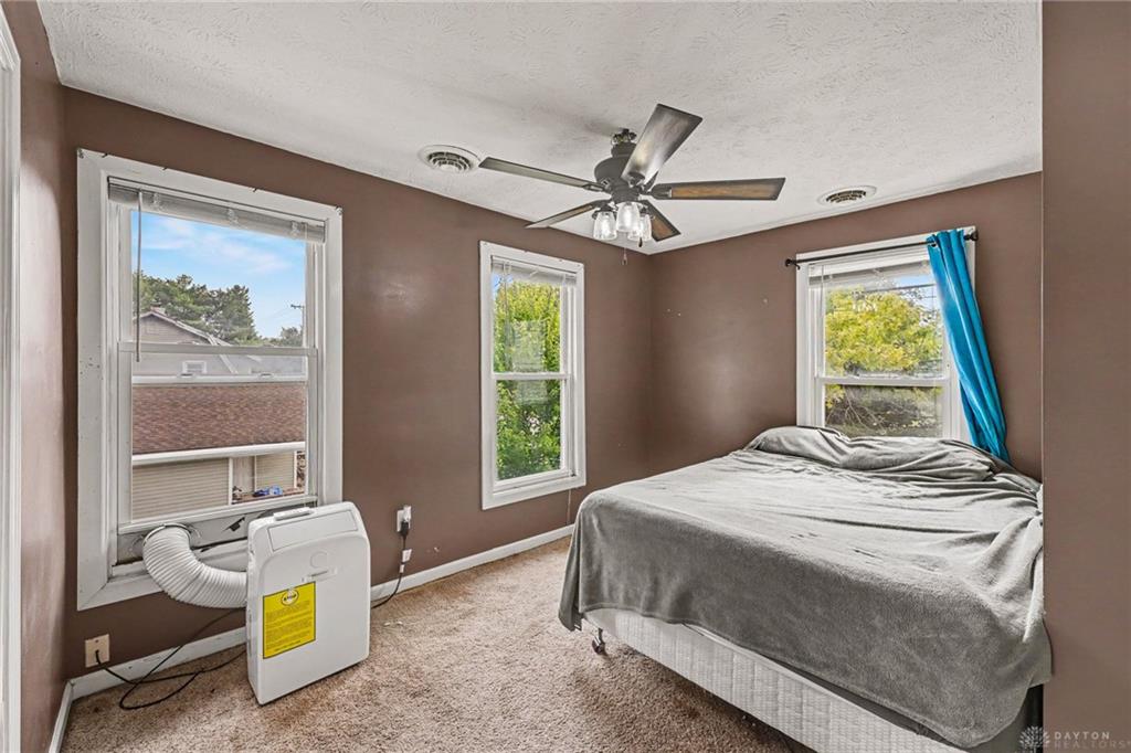 2411 Troy Property Photo 15