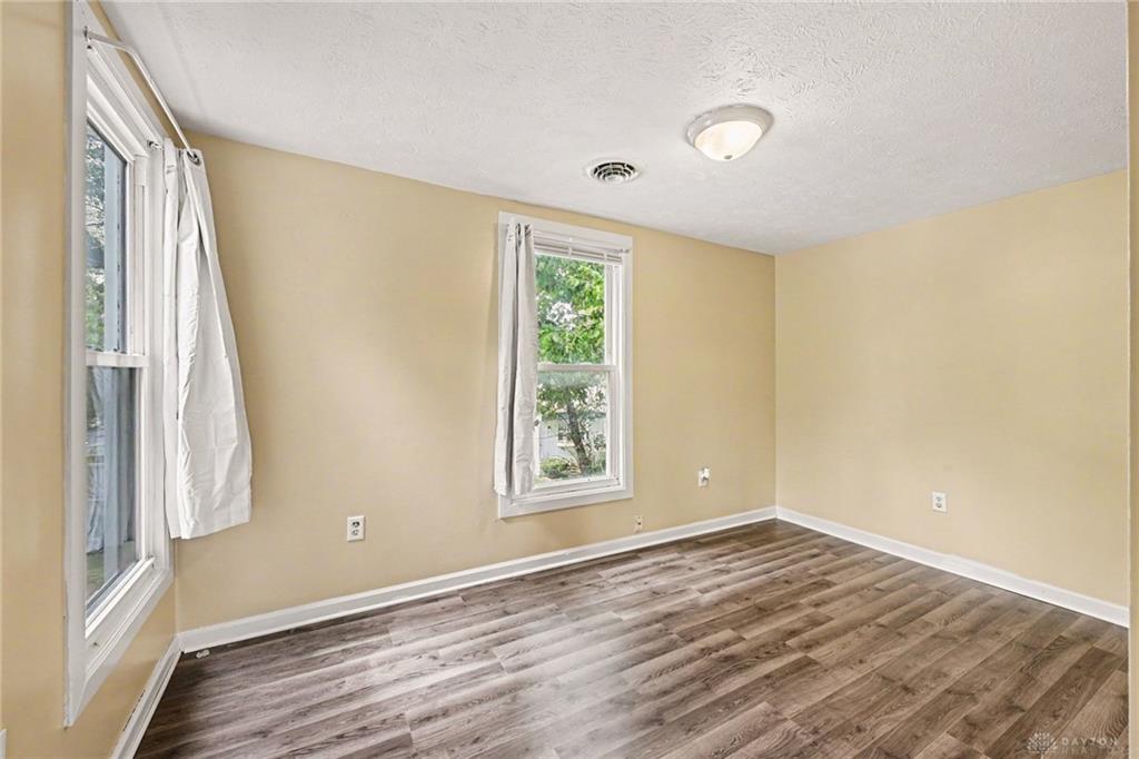 2411 Troy Property Photo 17