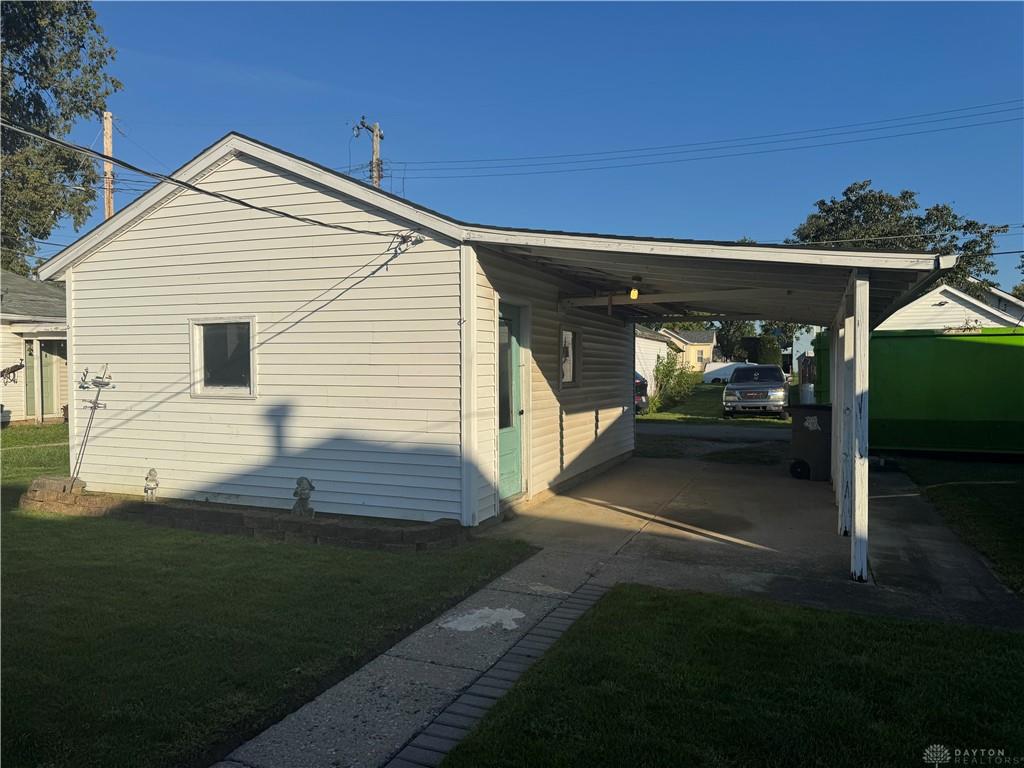421 S Counts Property Photo 7