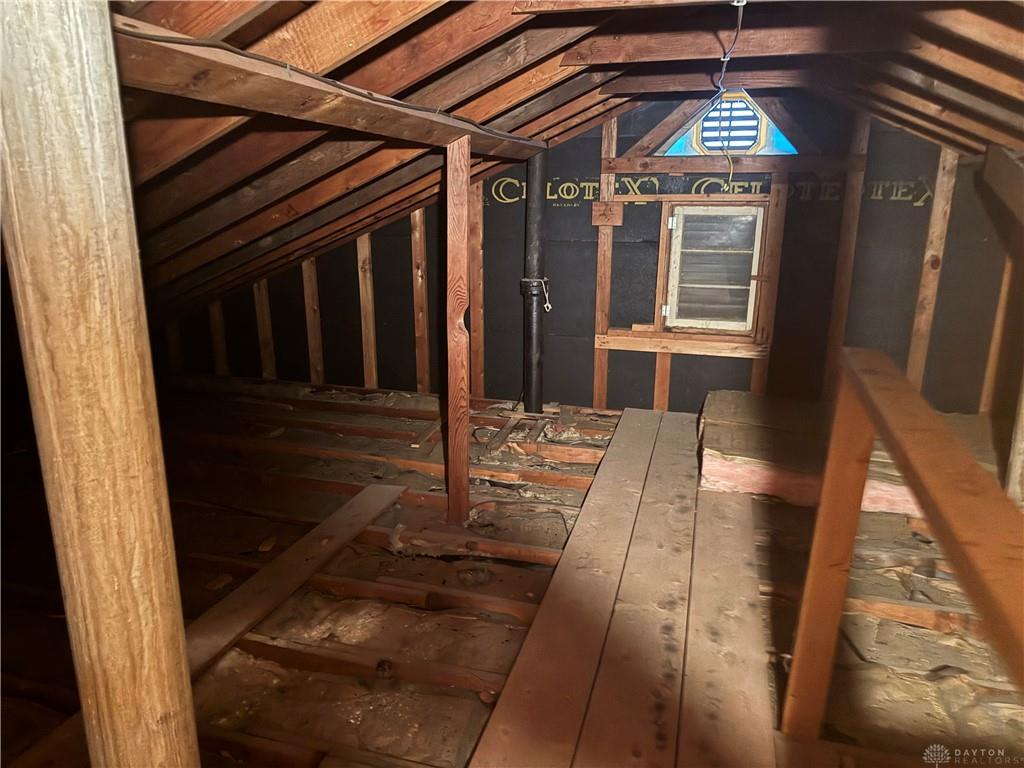 421 S Counts Property Photo 13