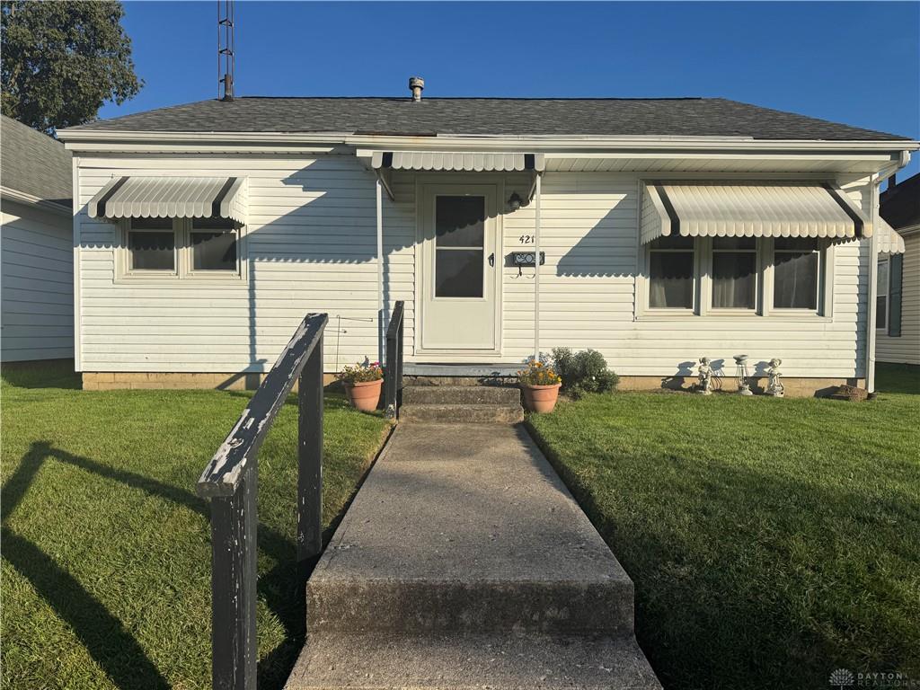 421 S Counts Property Photo 14