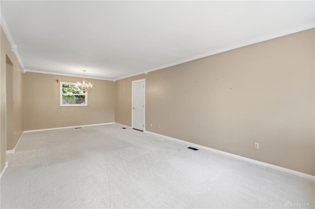 2543 Marigold Property Photo 7