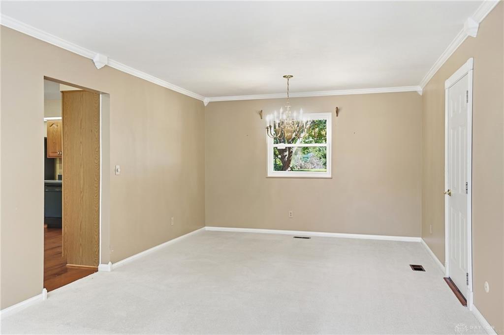 2543 Marigold Property Photo 8
