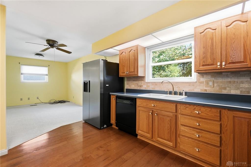 2543 Marigold Property Photo 11