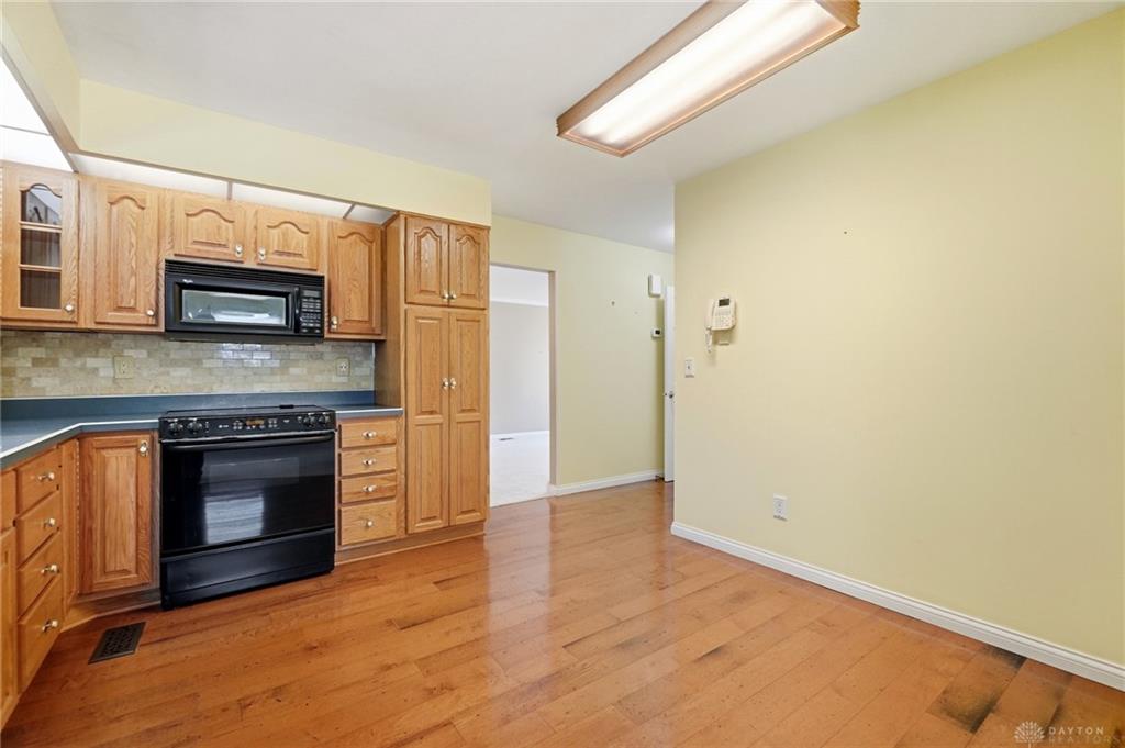 2543 Marigold Property Photo 12