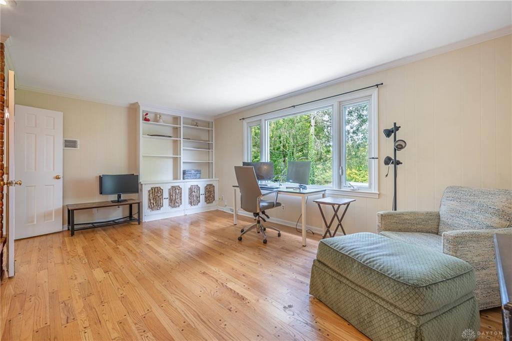 5598 Folkestone Property Photo 15