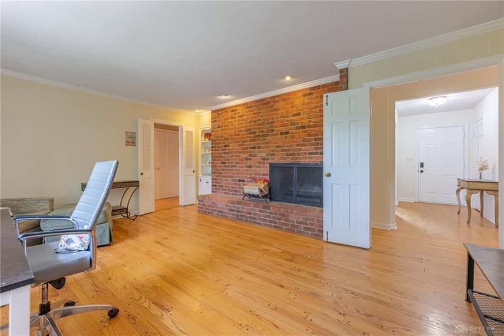 5598 Folkestone Property Photo 16