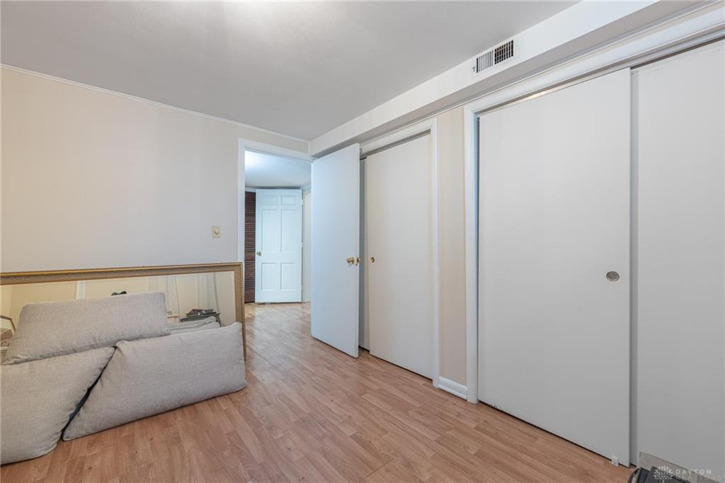 5598 Folkestone Property Photo 35