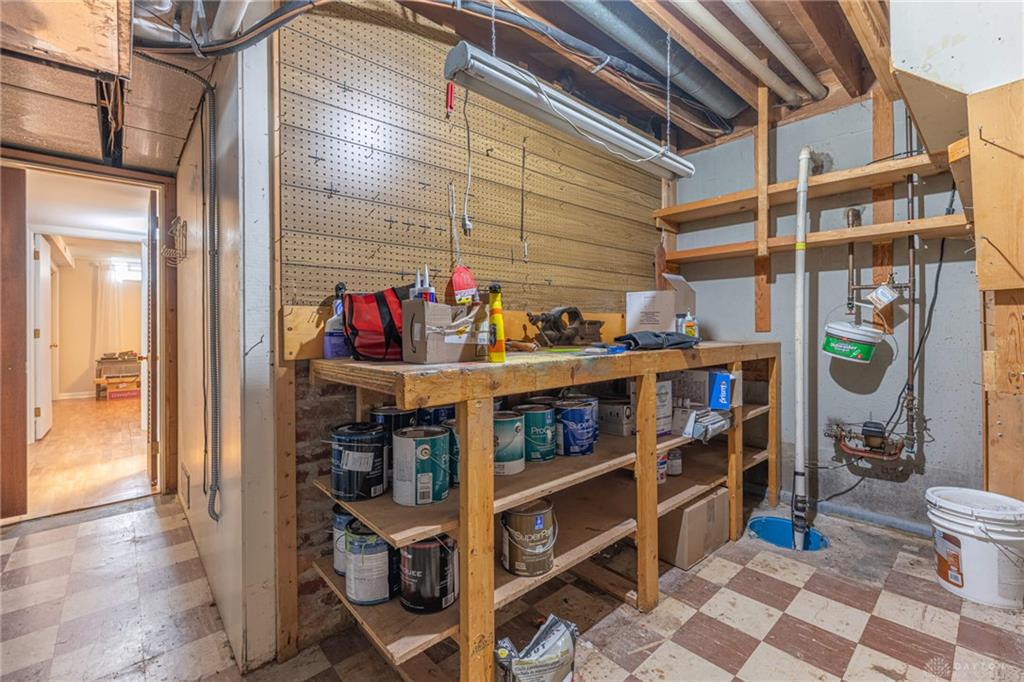 5598 Folkestone Property Photo 36