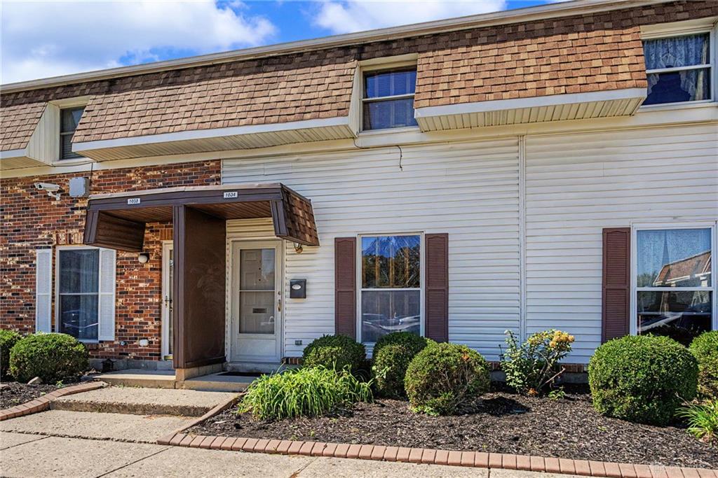 1034 Frederick Property Photo 2