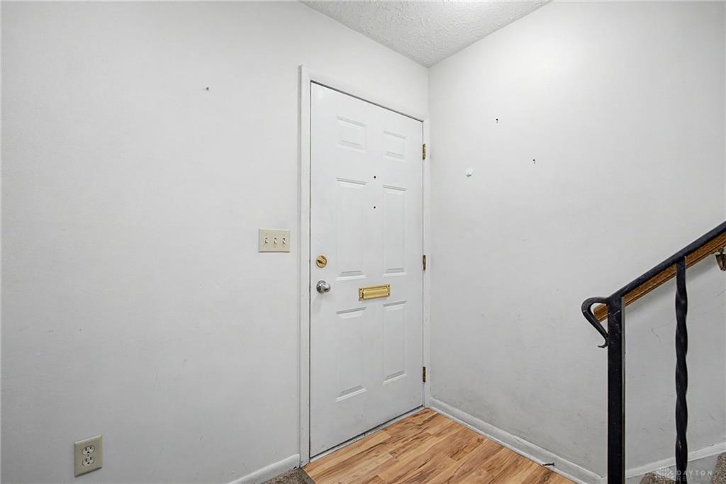 1034 Frederick Property Photo 4
