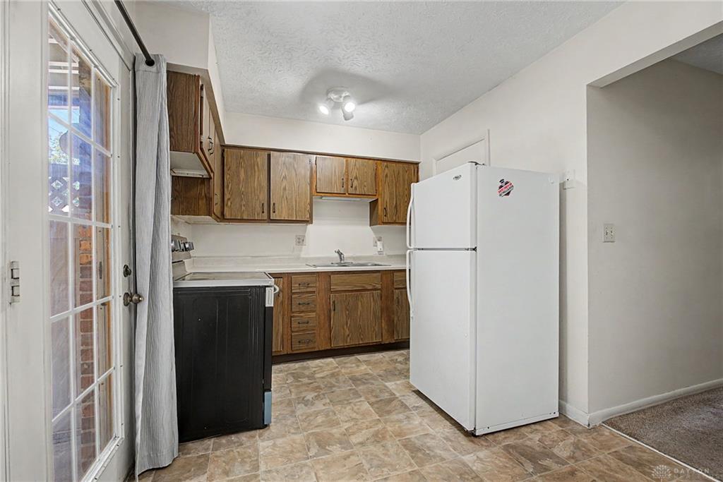 1034 Frederick Property Photo 12