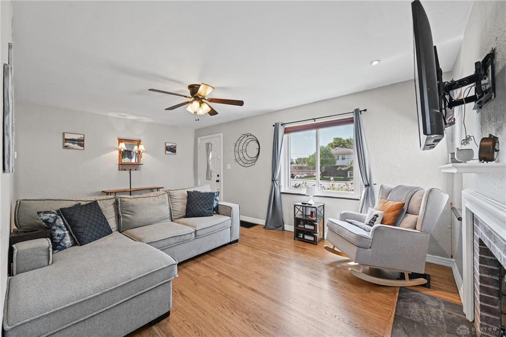 1052 Wilmington Property Photo 4