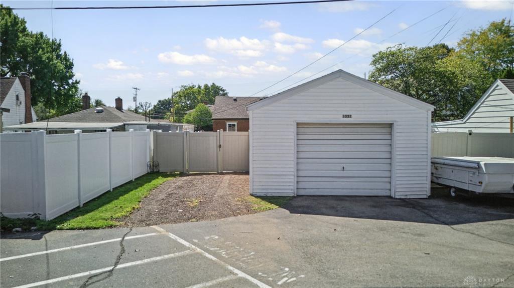 1052 Wilmington Property Photo 23