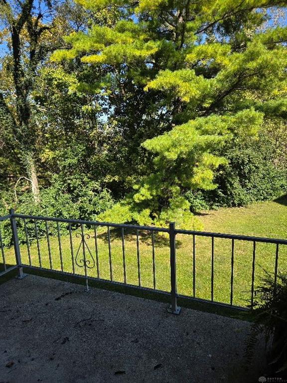 315 Hillview Property Photo 8