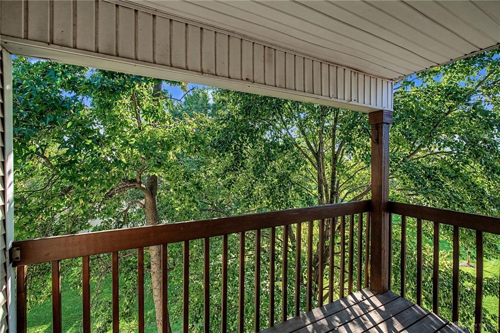 1440 Hollow Run 12 Property Photo 32