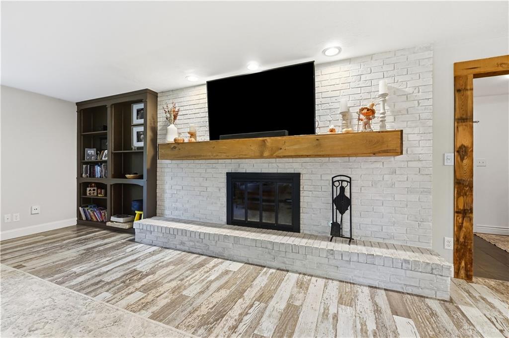 7685 Duffield Property Photo 33