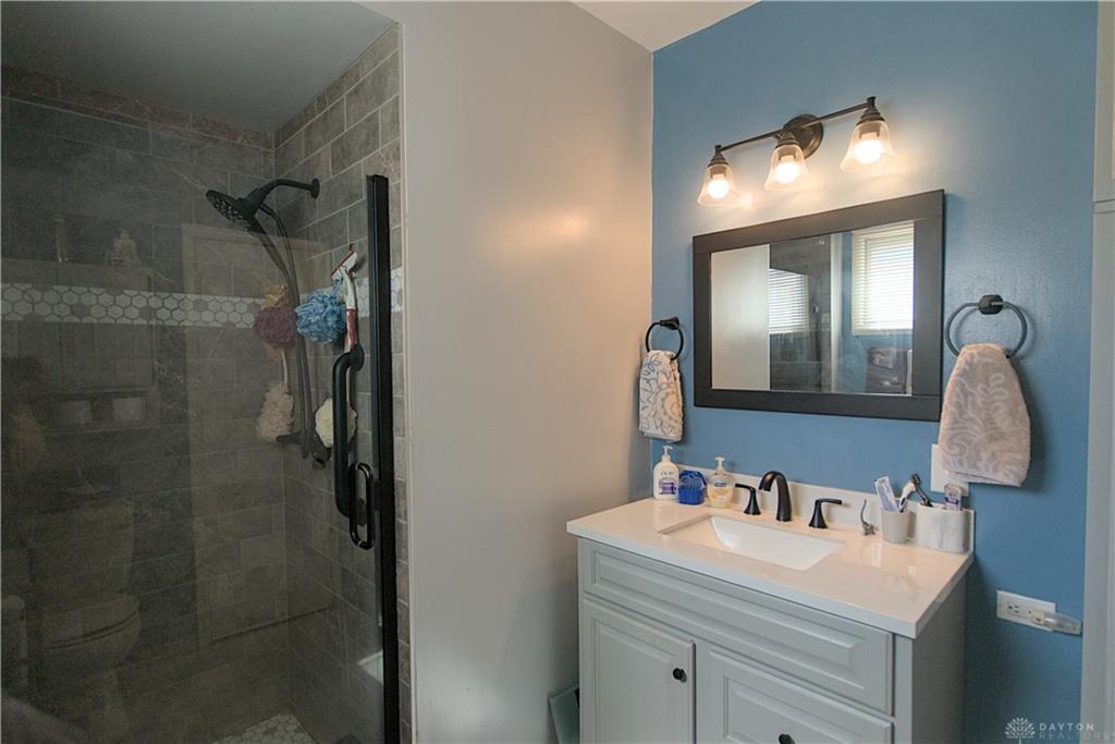 106 E Monument Property Photo 19