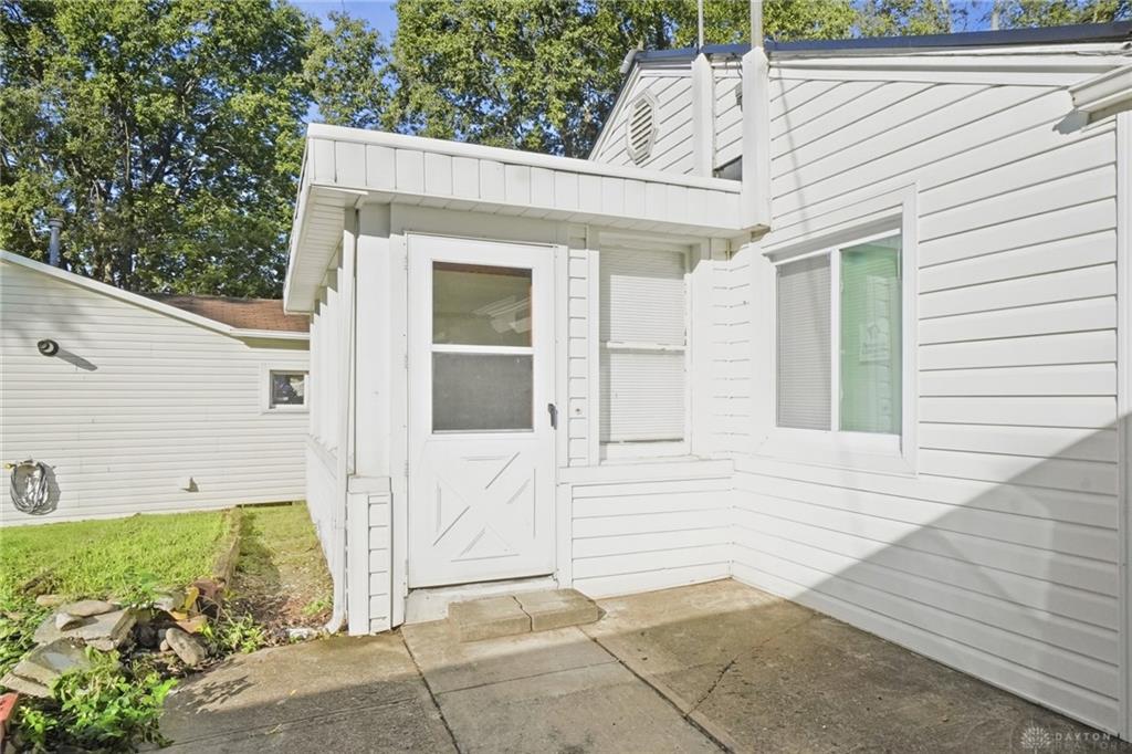 3725 Clearview Property Photo 6