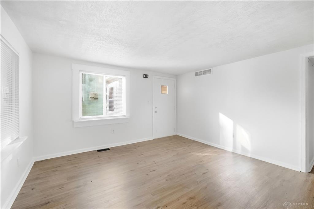 3725 Clearview Property Photo 10