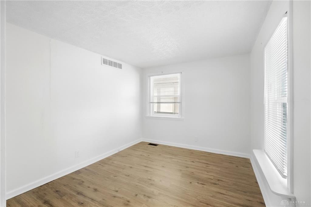 3725 Clearview Property Photo 16