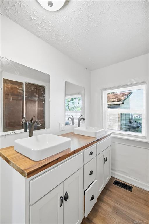 3725 Clearview Property Photo 21