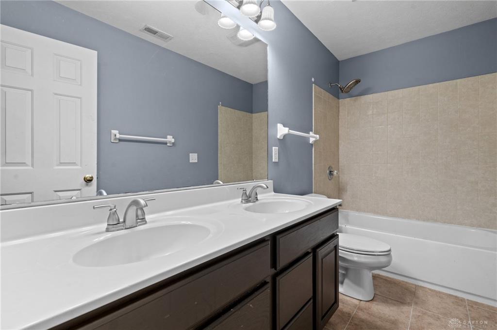 90 Triple Crown Property Photo 32