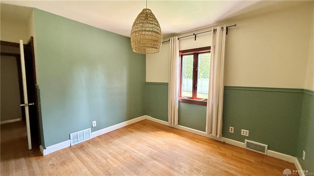 1032 Hampshire Property Photo 18