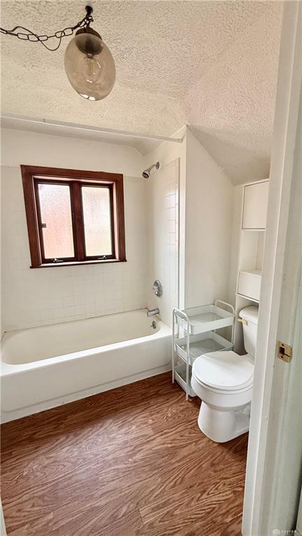 1032 Hampshire Property Photo 24