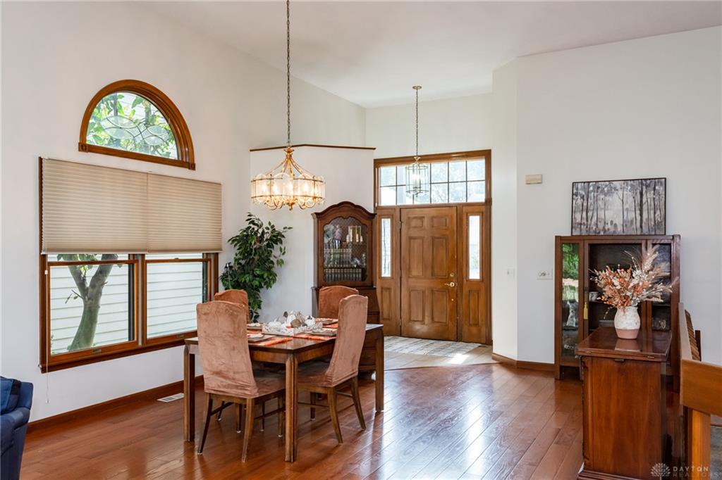 30 Heatherglen Property Photo 14