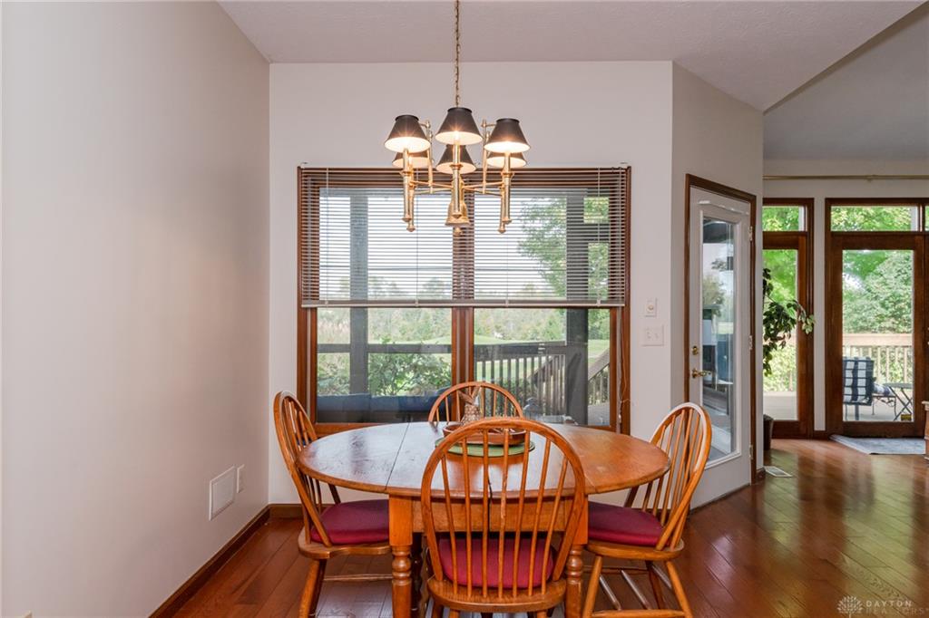 30 Heatherglen Property Photo 18